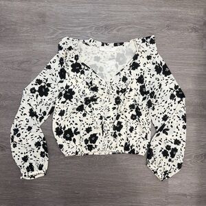 ASTR The Label Floral Print Button-Up Long Sleeve Blouse Size Small